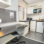 Comfortable Budget Studio In Coventry City Centre